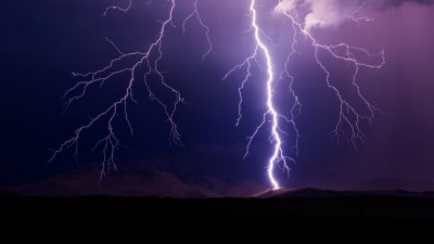 Повече от 12 000 светкавици са регистрирани в Югоизточна Европа в интервала от полунощ