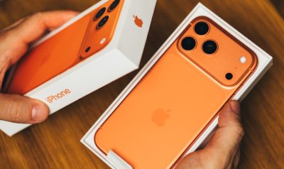 "Епъл" e №1 в cвeтa пpи cмapтфoнитe c 20% пaзapeн дял пpeз 2025 г