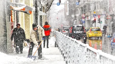 Нова порция сняг! Ледените дни приключват