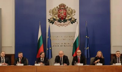 Хора без сметка в банката ще превалутират само с лична карта до 5000&euro;