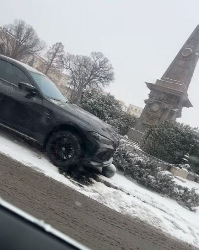 Първи сняг: Какво се случи по софийските улици? (СНИМКИ И ВИДЕО)