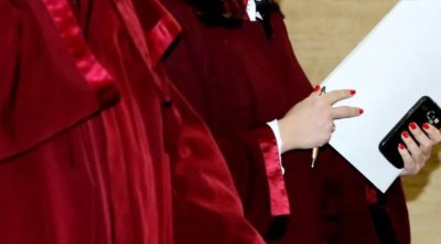 Прокурор простреля съдийка по време на съдебно заседание в Истанбул 