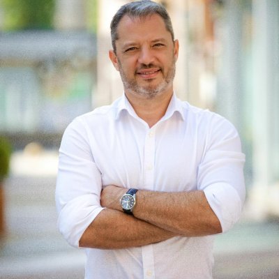 Делян Добрев изригна: Асен Василев е сталинист!