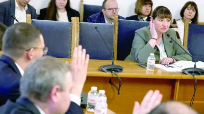 Отлагат скенерите за изборите с една година