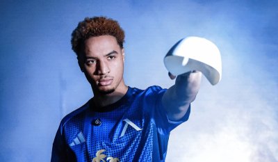 БФС отсече: Око-Флекс е футболист на Левски!