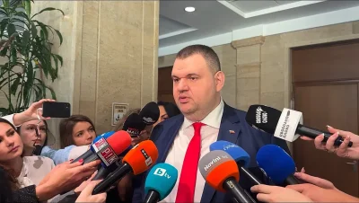 Пеевски за третия мандат на Радев: Горчиво!