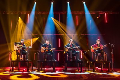 40 Fingers: как четири акустични китари звучат като цял оркестър