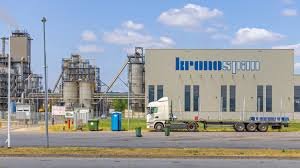 В рамките на изискуемия 24 часов срок дървопреработвателното предприятие Кроношпан