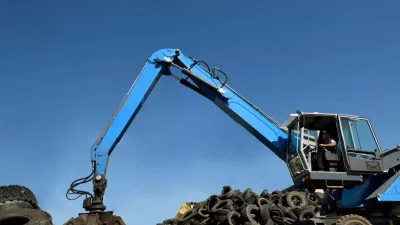 Министърът на екологията Манол Генов върна за ново произнасяне решението