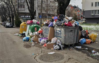 ДПС пусна сигнали до 2 министерства, до РИОСВ и РЗИ за боклука в София 