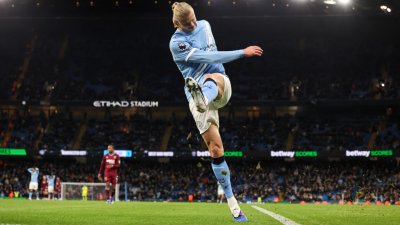 Президентът на Реал Мадрид Флорентино Перес иска да привлече нападателя