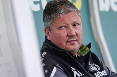 Връщат Любо Пенев с частния самолет на олигарх