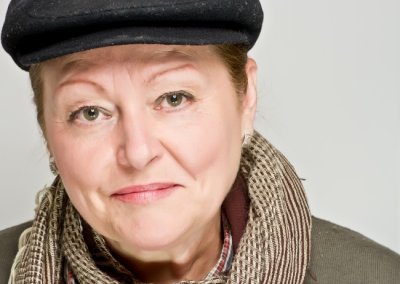 Имала съм само успешни сезони играла съм много хубави роли