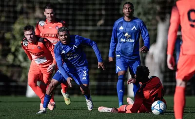 Отборът на Левски който е лидер в Първа лига завърши