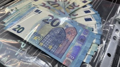 Тихомир Безлов: Повечето фалшиви банкноти са от 50 и 20 евро