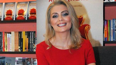 Венета Райкова се хвали: На 51 съм и още имам цикъл! Сутрин се меря чисто гола