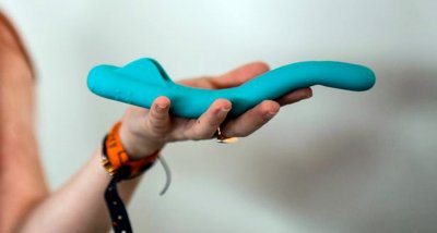 Компания заменя нежелани коледни подаръци със секс играчки