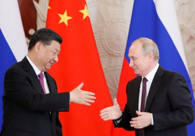Пекин: Имаме сходни възгледи с Москва за Близкия изток