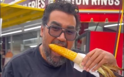 Азис се точи на сочен ГМО кукуруз