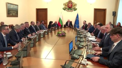 Правителството ще гласува пенсионната реформа, засягаща втория стълб