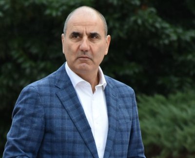 Изненада: Цветан Цветанов прави структурите на Радев?