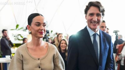 Джъстин Трюдо заведе Кейти Пери на Световния икономически форум в Давос