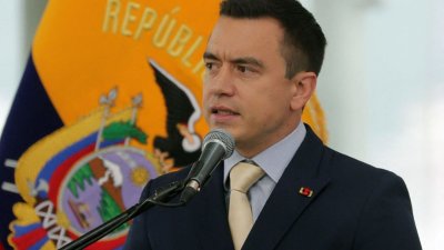 Еквадор налага 30% мита върху стоките от Колумбия