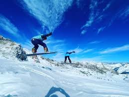 Сноубордистка е с черепно мозъчна травма получела на писта в