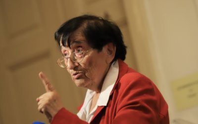 Мика Зайкова пред Lupa.bg: Можем да загубим пари от реформата в пенсионната система