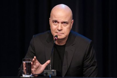 ПЪРВА РЕАКЦИЯ: Слави Трифонов приветства Румен Радев на политическия терен