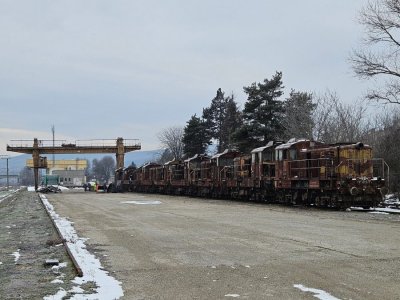 Една епоха си отива: Режат 60 стари локомотива на БДЖ за скрап