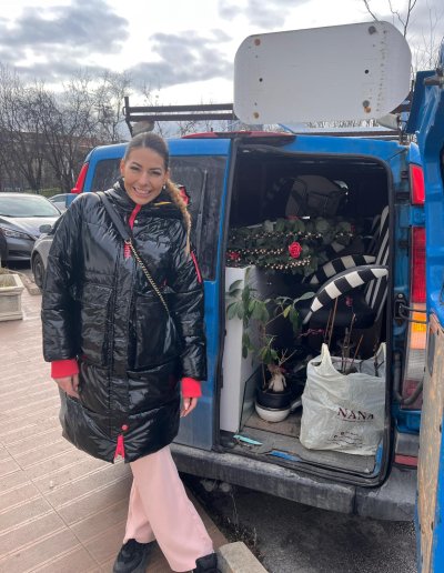 Годеницата на Рачков дари мебелите си на читалище