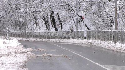 Затвориха прохода Троян-Кърнаре