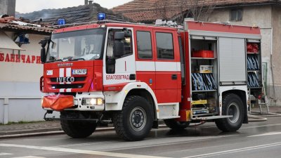 Близнаци на 1,5 г. загинаха в пожар в къща във врачанско село