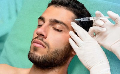 Младите мъже луди по ботокс, филъри и лазерни терапии