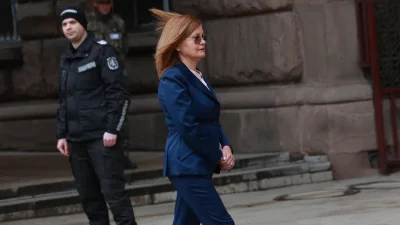 Кандидат №4 за служебен премиер: И Маргарита Николова каза "да" на Йотова