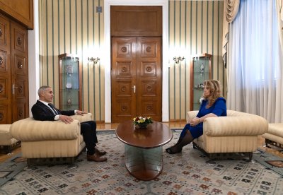 Само в Lupa.bg: Избираме парламент на 19 април, Гюров - премиер