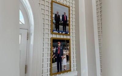 Тръмп сложи снимка с Путин до фотографията с внучката си 