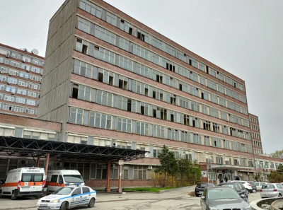 59 годишен пациент е докаран в изключително тежко състояние в