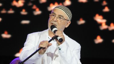 Президентът Илияна Йотова поздрави Митко Щерев за 80-ия му юбилей