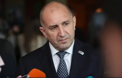 Бившият президент 2017 2026 г Румен Радев проведе среща днес