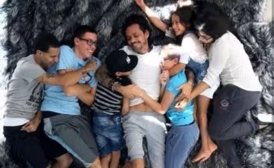 Марк Антъни очаква осмото си дете