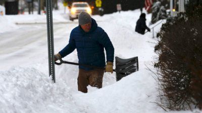 Ужас! Расте броят на жертвите на зимната буря в САЩ