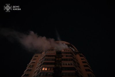 Масирани удари по Киев, Тръмп бълнува "напредък"