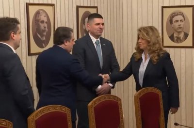 ПП-ДБ към Йотова: Основната задача са честни избори, трябва силен вътрешен министър (НА ЖИВО)