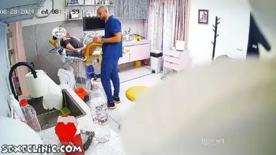 След сигнала за множество клипове заснети със скрита камера в