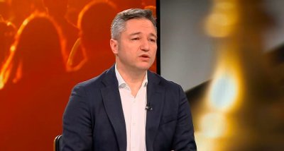 Вигенин намекна за сближаване на БСП с Радев