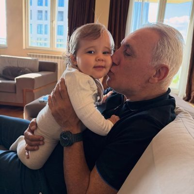 Стоичков: Малък Христо очаква юбилея на дядо си!