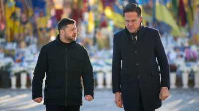 Въздушна тревога в Киев по време на визитата на шефа на НАТО