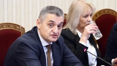 Кирил Добрев: Новият лидер на БСП ще е с исторически мандат